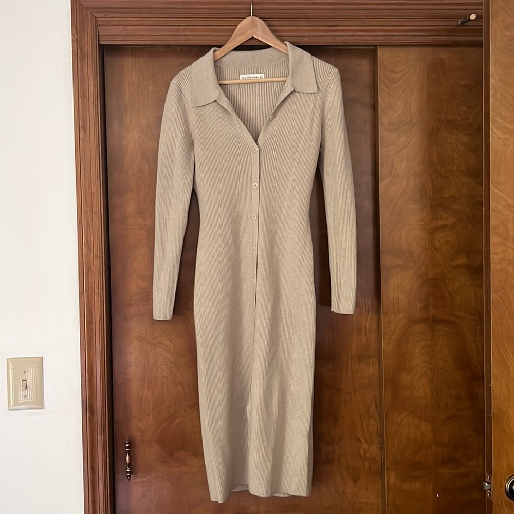 A&F Knit Midi dress • Medium